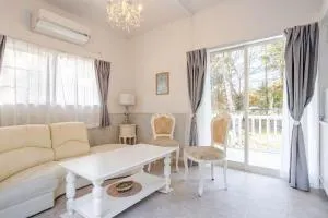 DogrunCafe & Resorts JENNIE West-Karuizawa - Saku