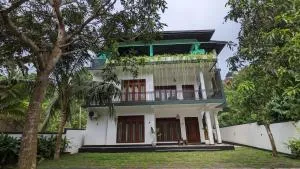 Tranquil Lavish Resort - Ihalagoda