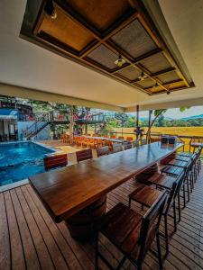 พูลวิลล่าเชียงใหม่ บ้านดำวัวแดง