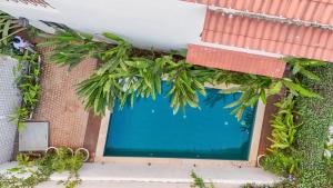 ELIVAAS Bogenvilla Luxe 3 BHK Villa Near Ozran Beach