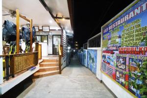 RedDoorz at Amphibi-ko Resort Palawan