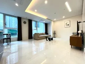 Gangnam Beautiful House - Soch'o-ri