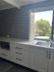 Back Creek Estate Cottage