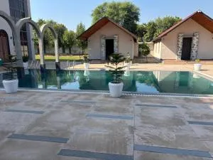 Hotel Farm Serene - Chandwaji