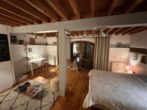 Les deux chambres au dessus de la colline