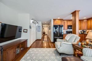 Stone Creek Meadows 205 condo