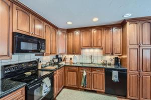 Stone Creek Meadows 205 condo