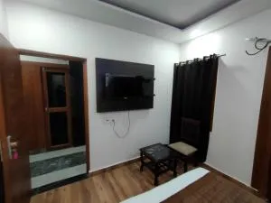 Hotel Bonjur Inn - Dādri