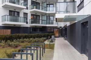 Sea Salt Spacious Apartment by BookingHost