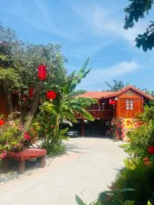 Wooden Homestay LAGI - La Gi