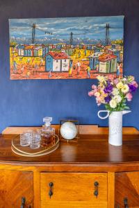 Iyana on Stones Hill