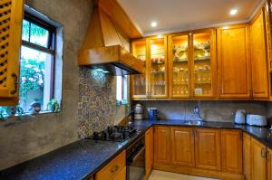 Villa Toledo - Luxurious Mediterranean styled home