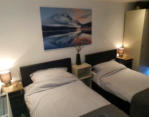 Idyllic 2 Bedroom Self-Contained UpsideDown Annexe