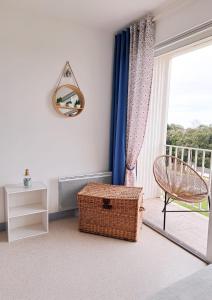 Appartements L-Oceanic - APPARTEMENT VUE MER, 50m DE LA PLAGE, RESIDENCE, TERRAIN DE TENNIS, WIFI : photos des chambres