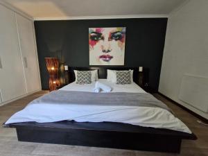 Regent Casas - Cape Towns Blouberg Area -20 people can stay