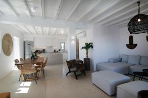 Oneiro 4BDR Villa in Antiparos Sirocco Villa