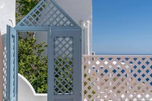 Apartment with Sea View room in Studios Kilindra