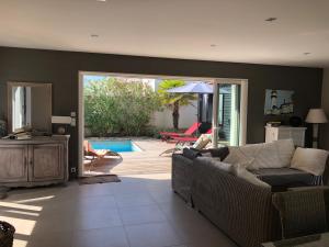 ღ Plein Soleil En Ré Villa Spacieuse avec Piscine & Wifi