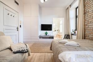 Kilińskiego 33 by LookAp