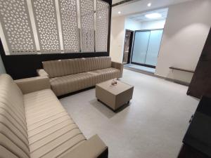 Comfortstay Luxury Rooms