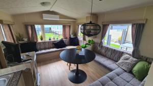 Beach Resort Kamperland- RBR 243