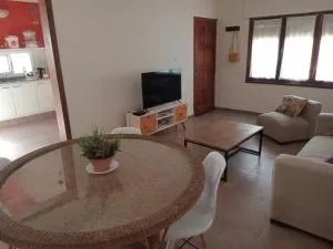 Casa verde - cerca Hospital Privado y Quality - Lozada