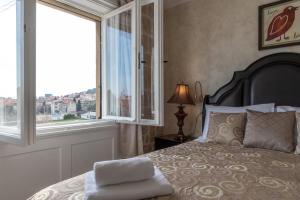 Queen Mary Luxury Rooms Split