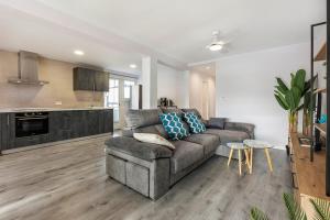 Reformed home in Campello with WIFI