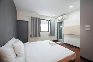 XX GO INN BTS Silom - Saint Louis สถานีรถไฟฟ้าเซนต์หลุยส์
