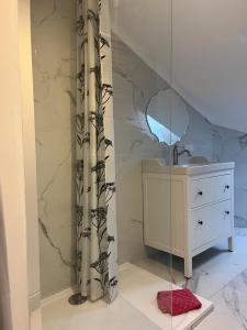 Auberges de jeunesse Hotel Lyonnais : photos des chambres