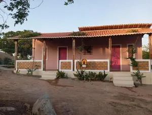 Chalés Rosados - Passa e Fica