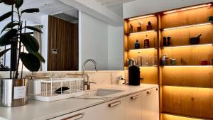 Villas Villa Adeona - Luxury House Valbonne - Pool - AC : photos des chambres