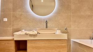 Villas Villa Adeona - Luxury House Valbonne - Pool - AC : photos des chambres