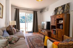 El Cerezal - Mountain refuge with amazing nature views near Marbella
