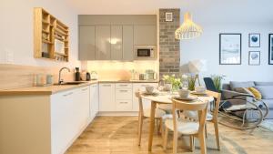 Koło Brzegu, Sun & Snow