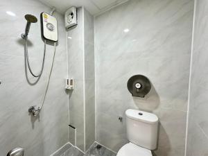Longzhu Guesthouse