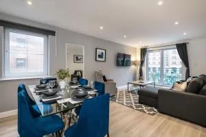 Fabulous Quayside Apartment with Free Parking - Wallasey