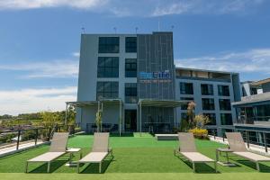 ReLife The Windy Condo B218 Naiharn