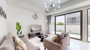 Villa With 3 bedrooms In Madinat Hind 4 - Damac Hills - Dubai - Murquab