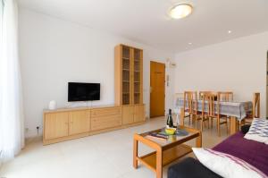 Apto Lyra cerca de playa 5 huéspedes