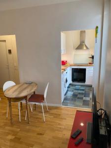 FLC - Charming T1bis 10mn Cours Julien-Nt Dame du Mont