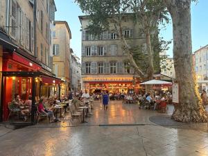 Bel appartement aixois dans le centre historique