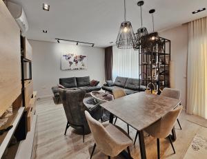 Adore - Modern Apartment Lake