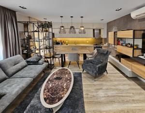Adore - Modern Apartment Lake