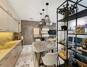 Adore - Modern Apartment Lake