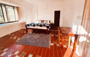 Shiv Shakti Yogpeeth Cottages