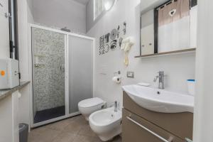 5 min to Metro - Independent - Quiet - Privacy