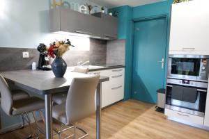 Appartement avec piscine commune - quartier Pironnière - 4 personnes