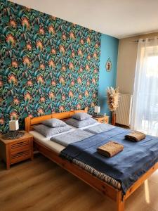 Holiday Home & Apartment