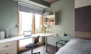 Student only, Private Rooms with Ensuite Bathrooms